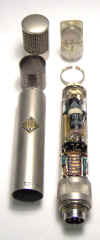 Neumann KM56.jpg (101977 byte)